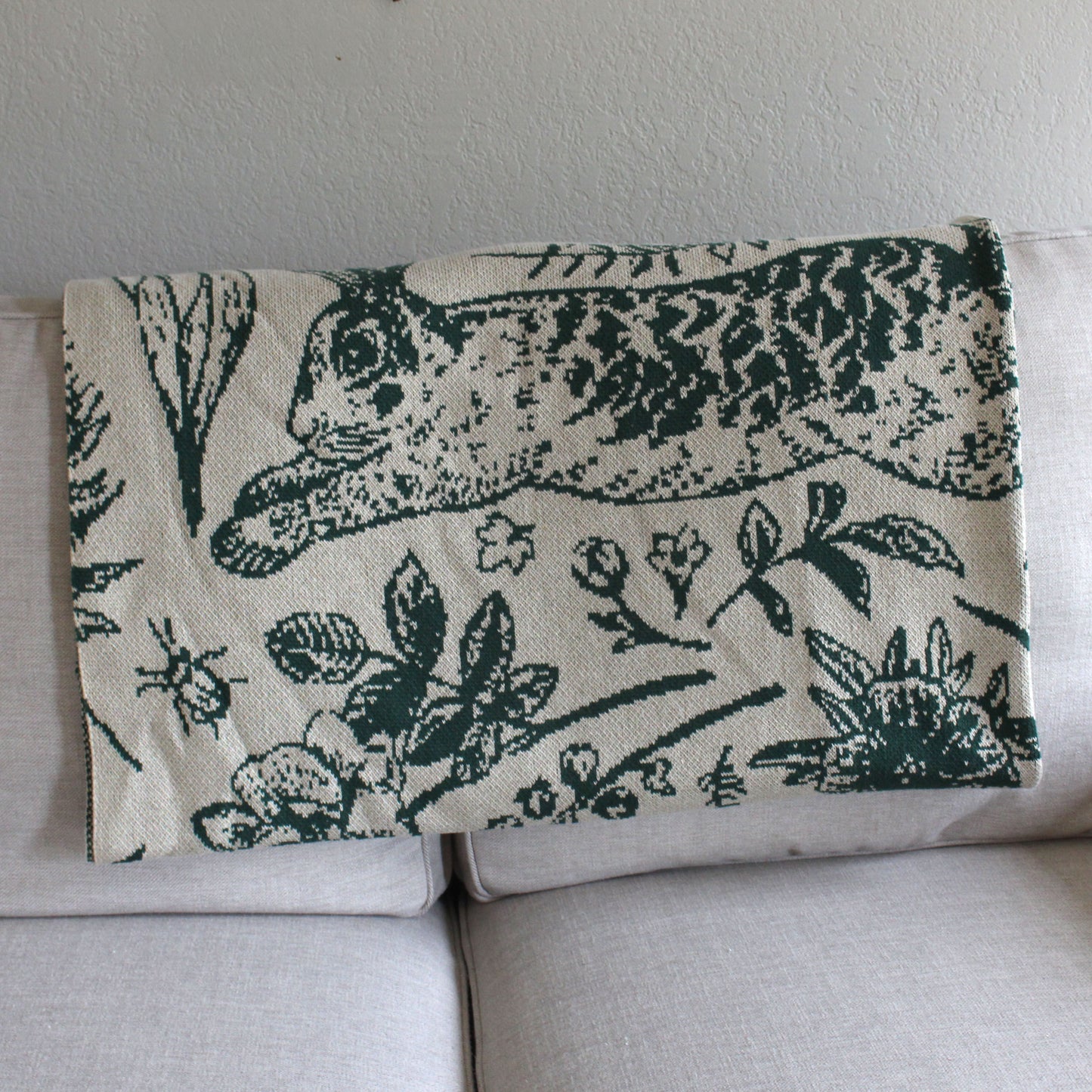 Little Garden Throw Blanket