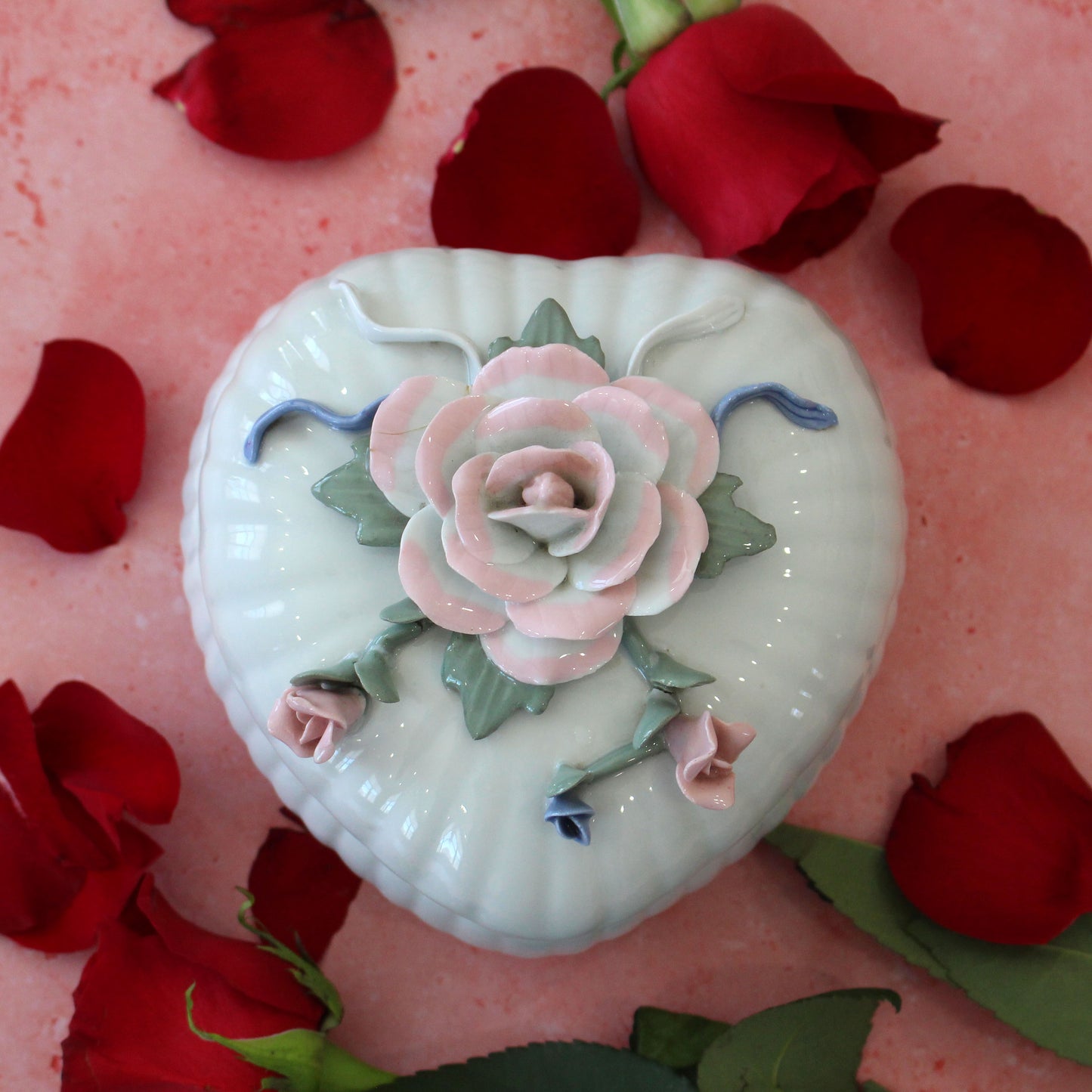 Vintage Heart Catchall Dish