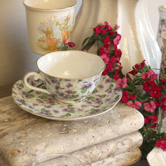 Vintage Purple Floral Teacup