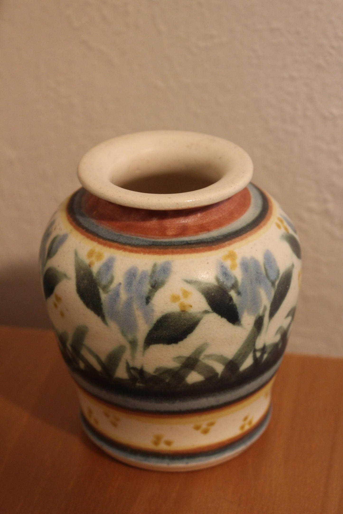 Vintage Charming Small Vintage Floral Vase