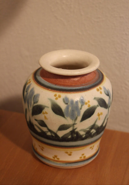 Vintage Charming Small Vintage Floral Vase